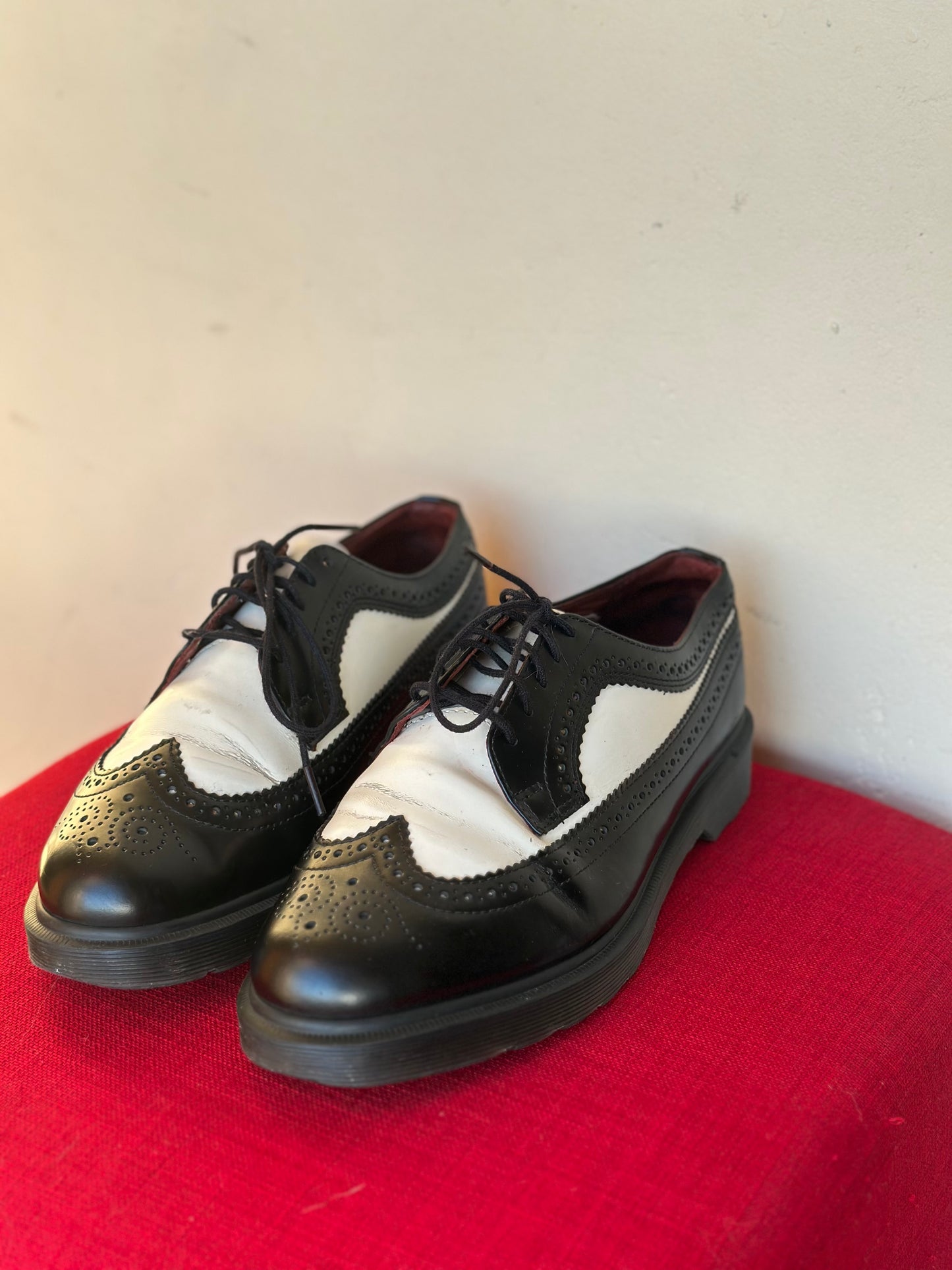 Dr Martens Brogues