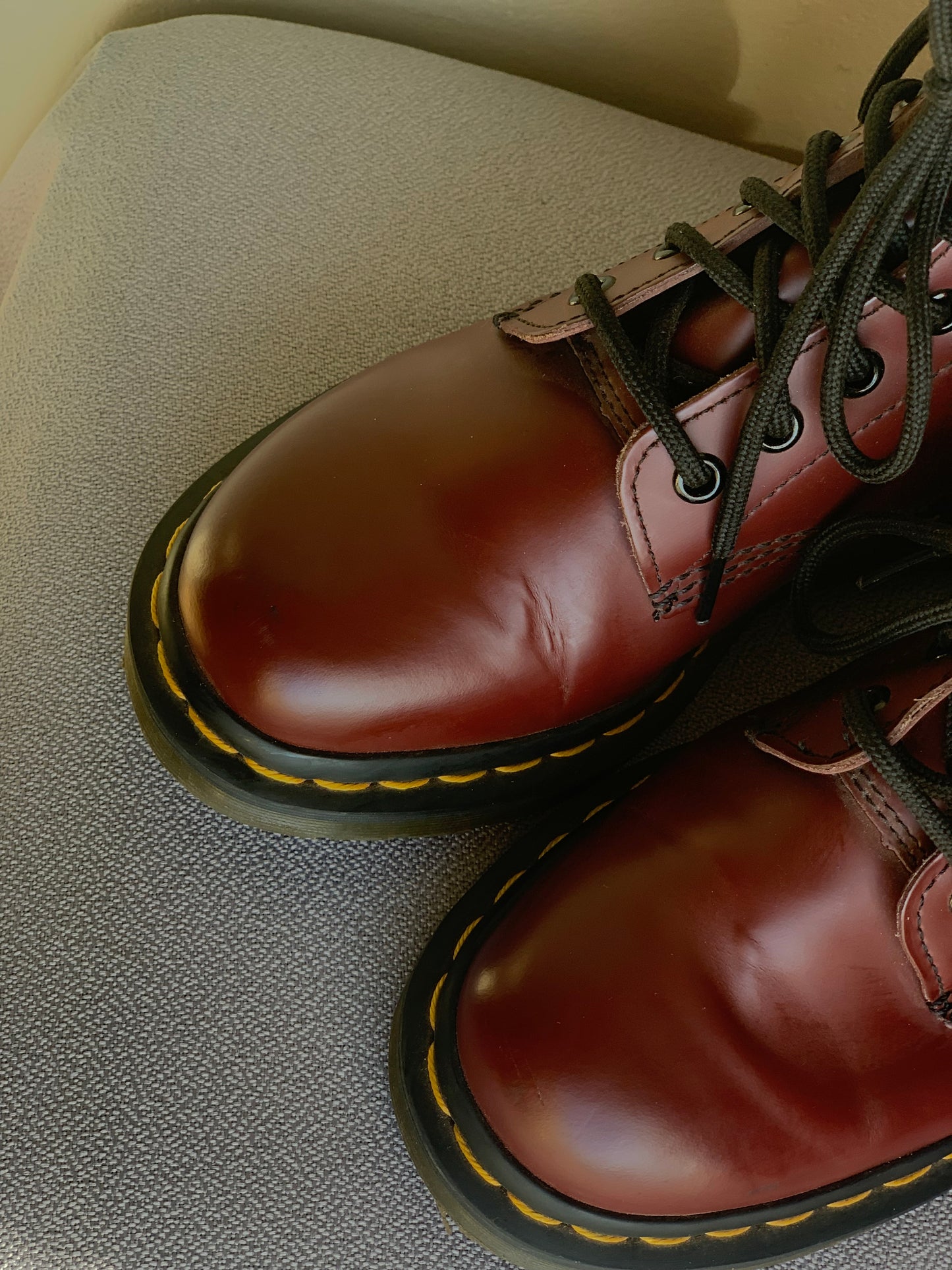 Dr Martens 1460 cherry red