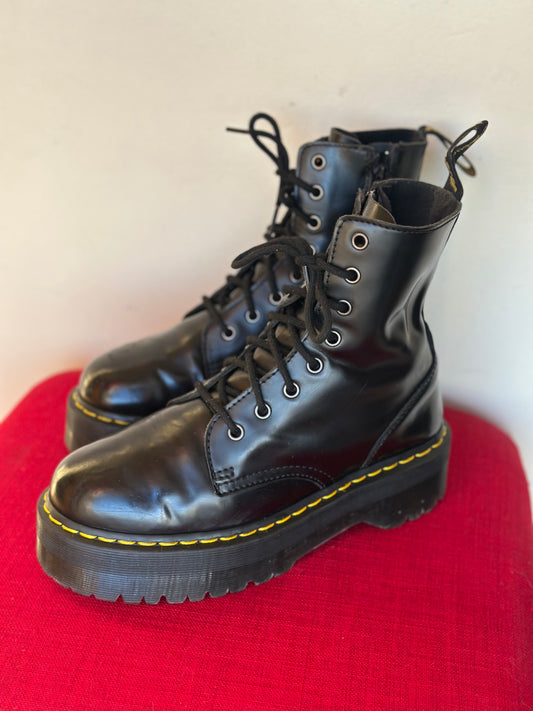 Dr Martens Jadon
