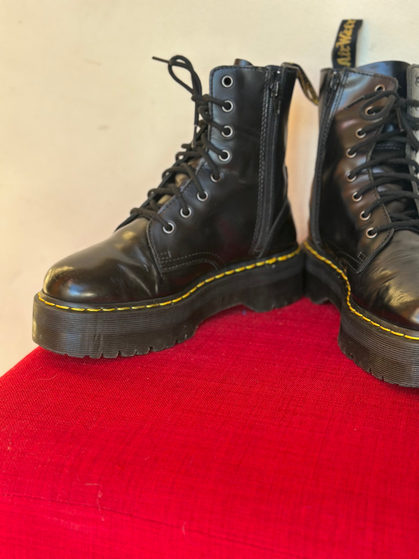 Dr Martens Jadon