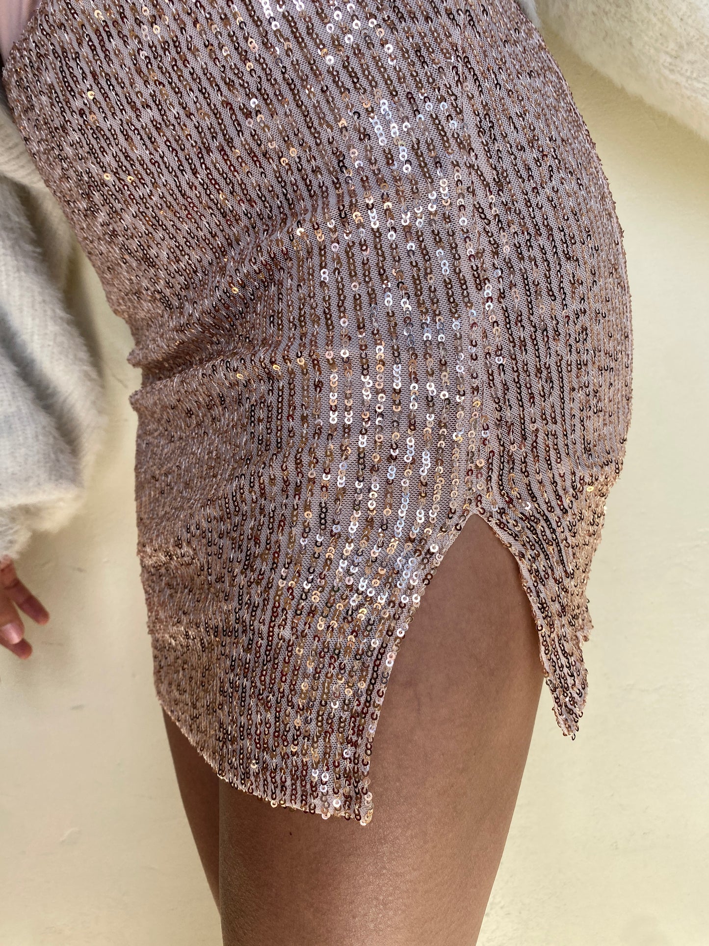 Sequin skirt (light pink)