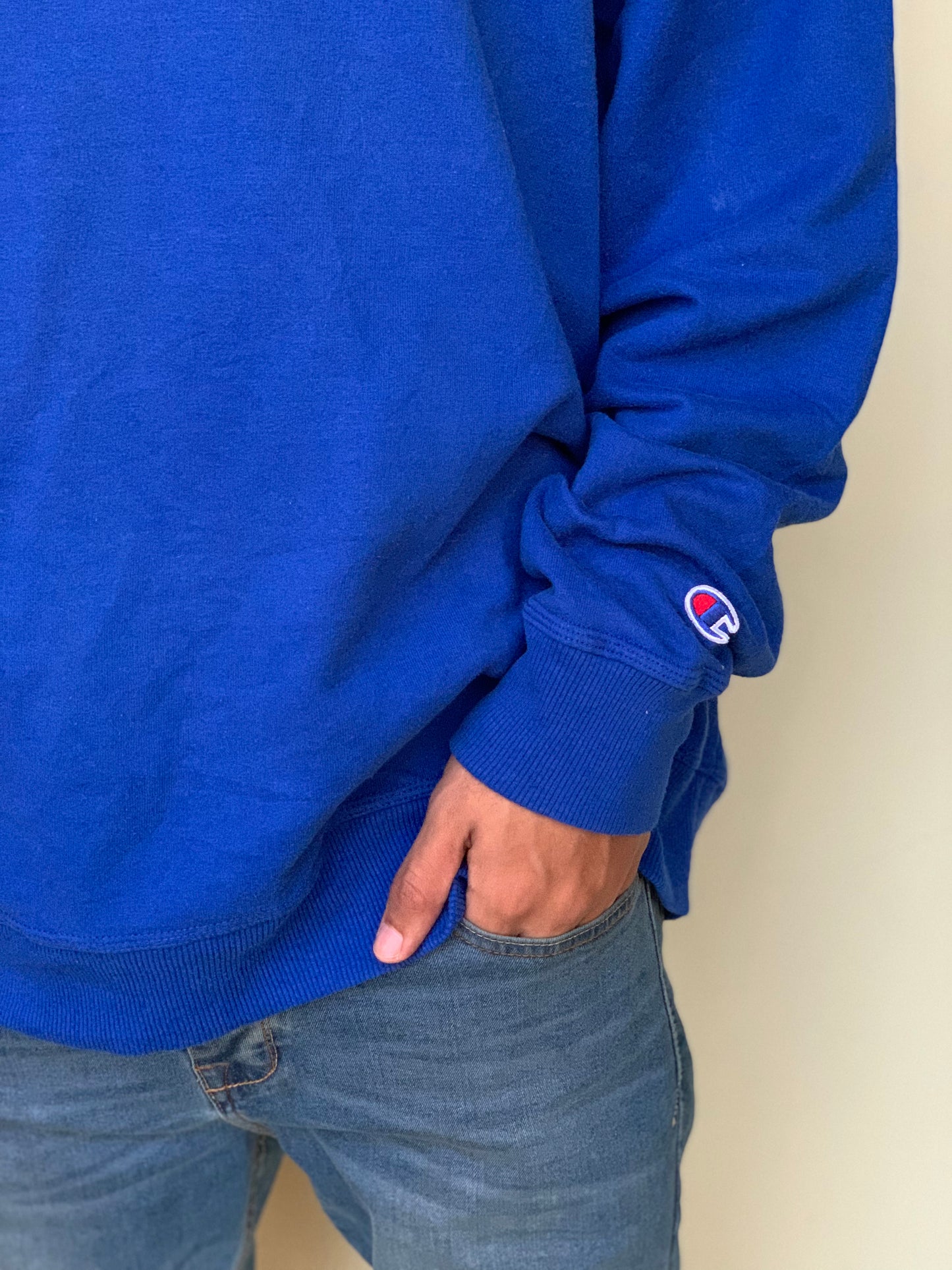 Champion Sweatshirt (cobalt)