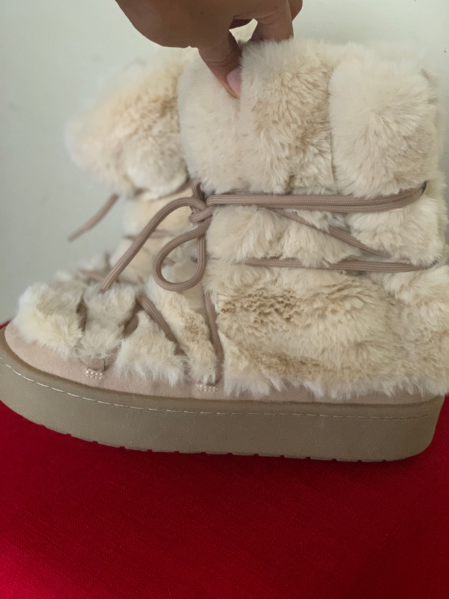 Fluffy Winter boots