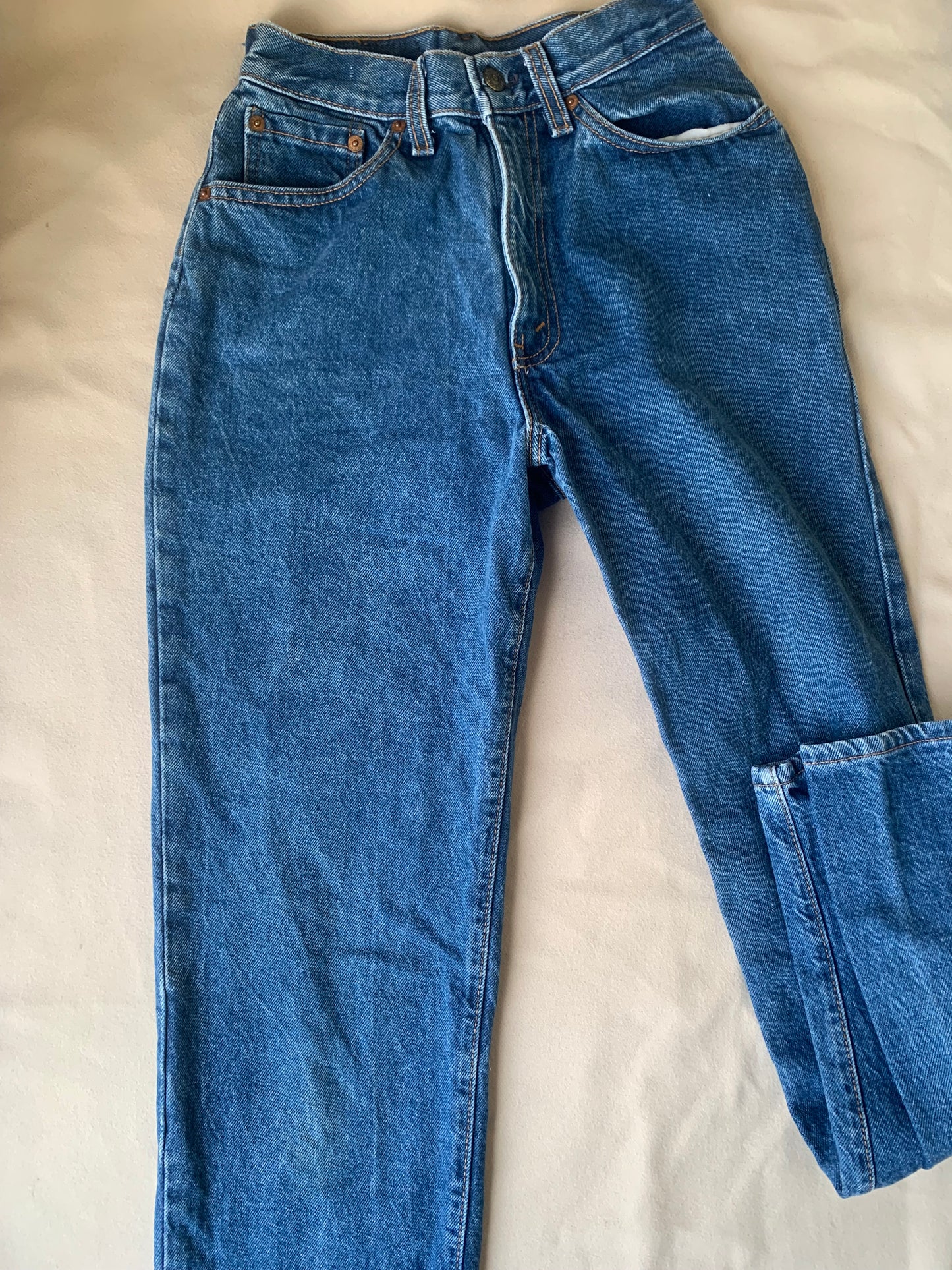 Vintage ladies Levi’s 505 jeans