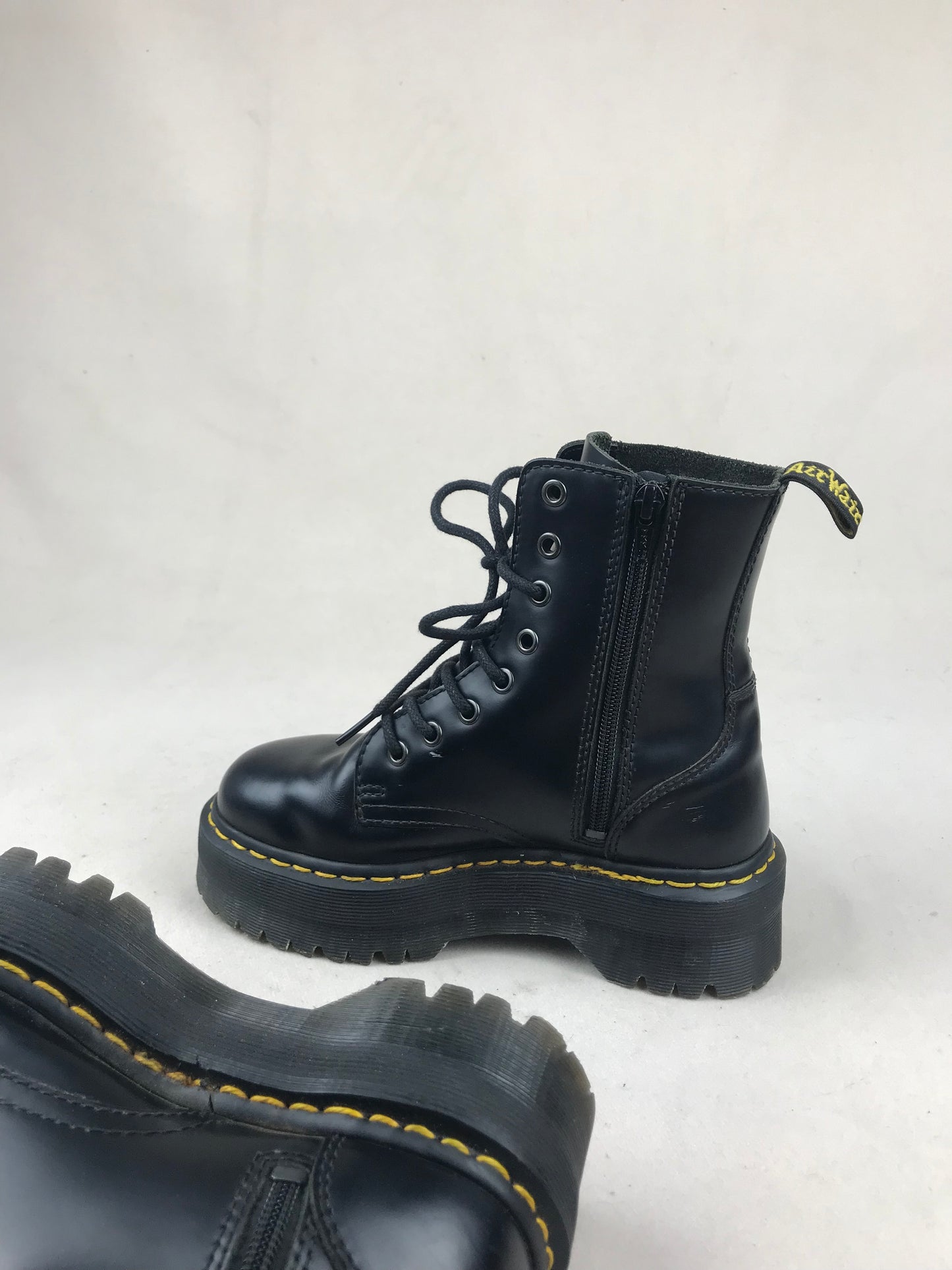 Dr Martens (Jadons)