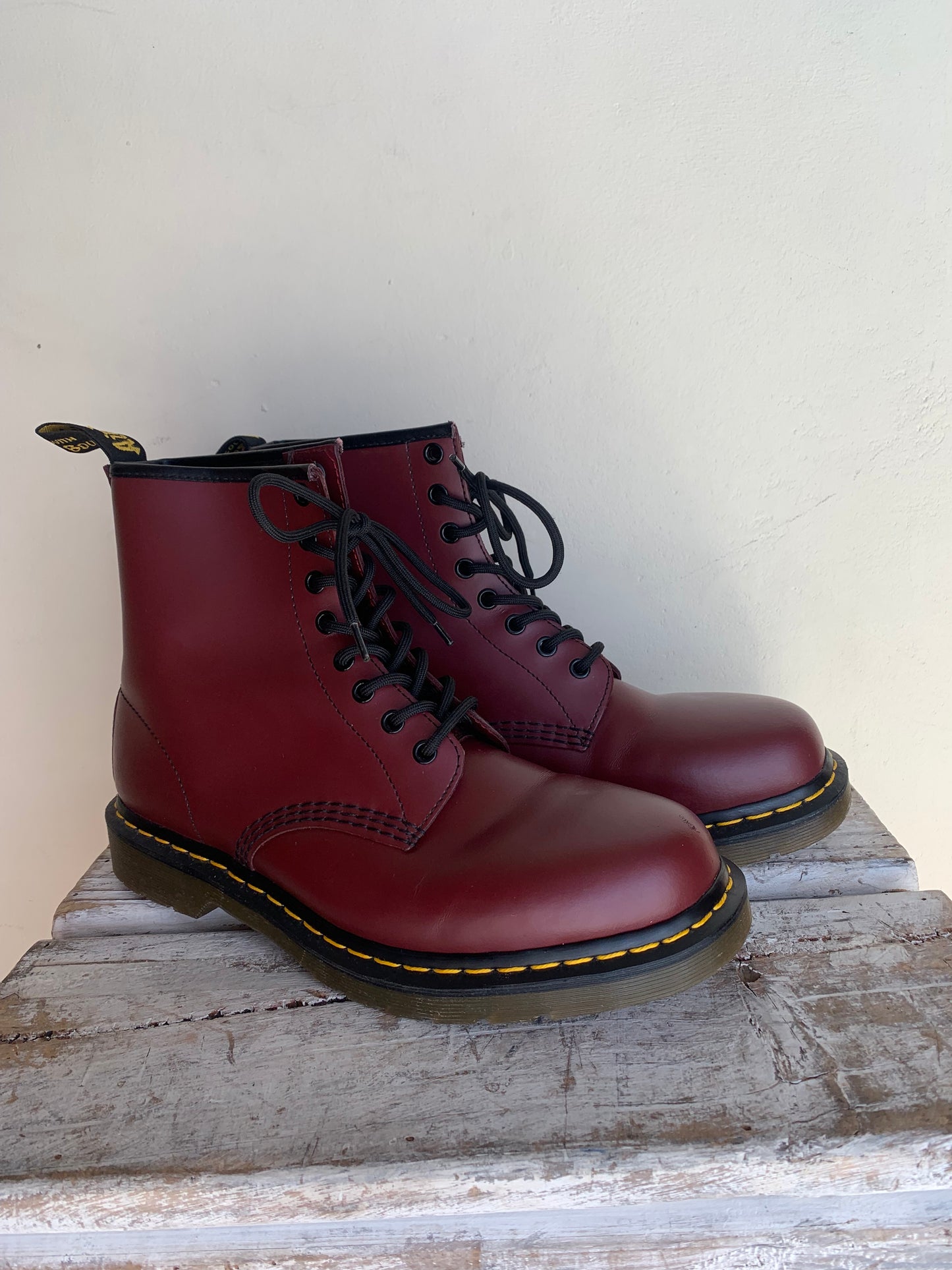 Dr Martens 1460 Cherry red 9s