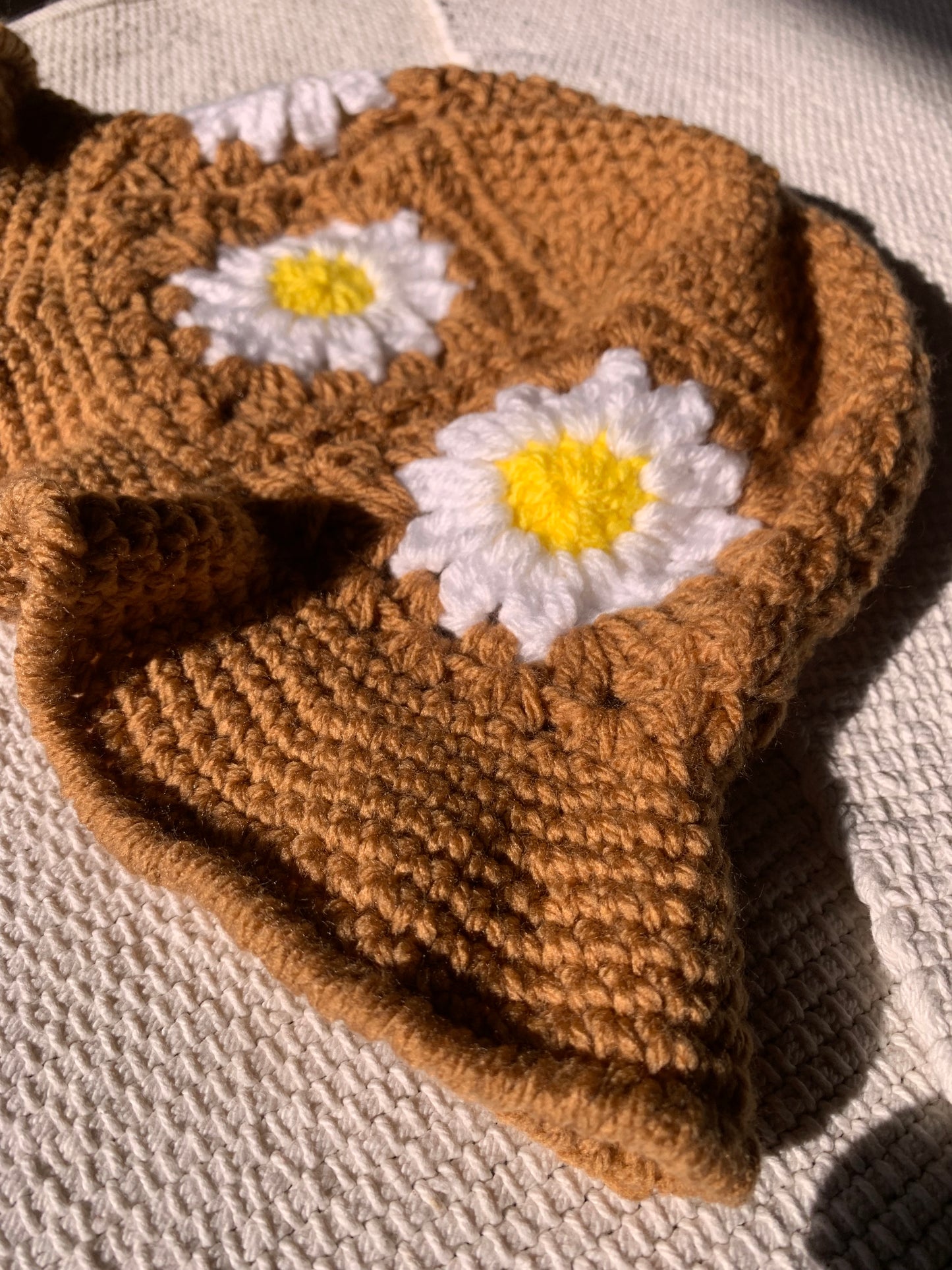 Daisy/Sunflower crochet hats