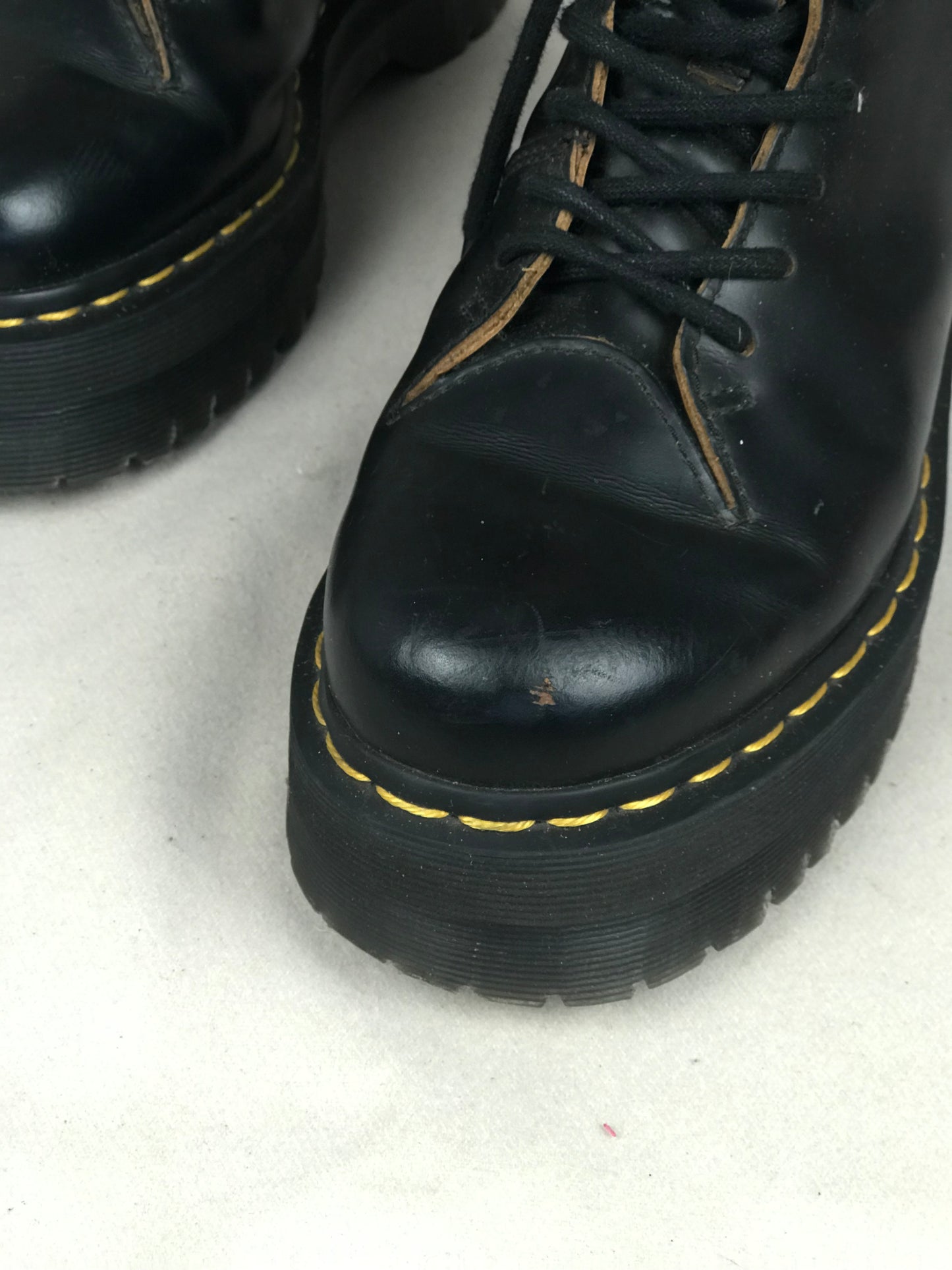 Dr Martens Jadon Decon