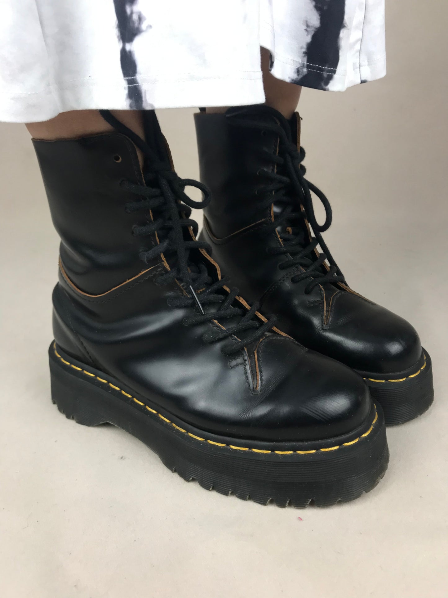 Dr Martens Jadon Decon