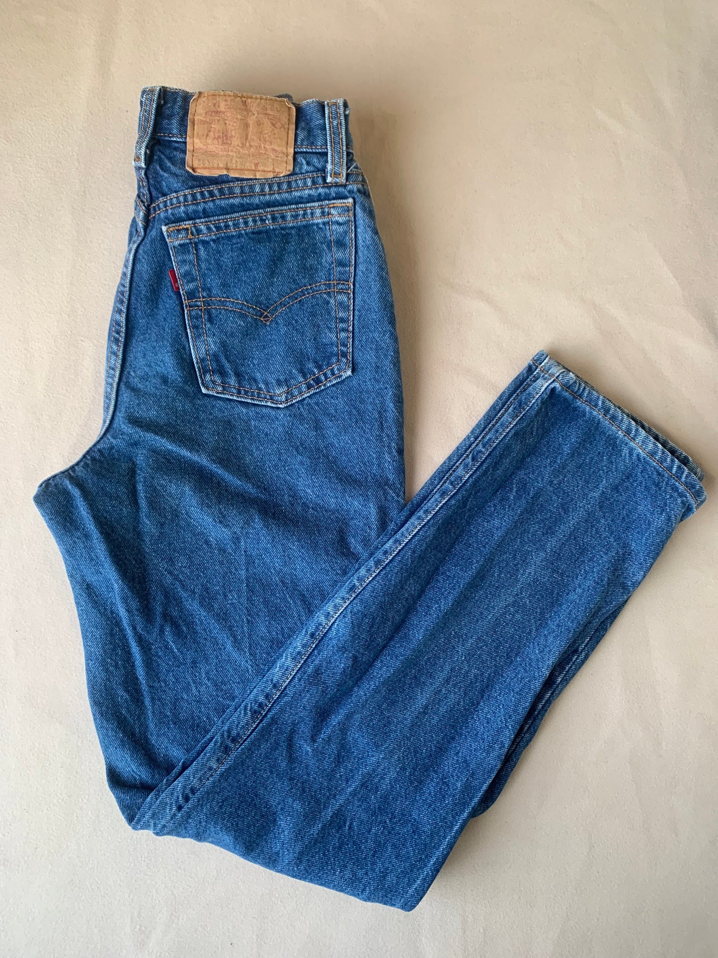 Vintage ladies Levi’s 505 jeans