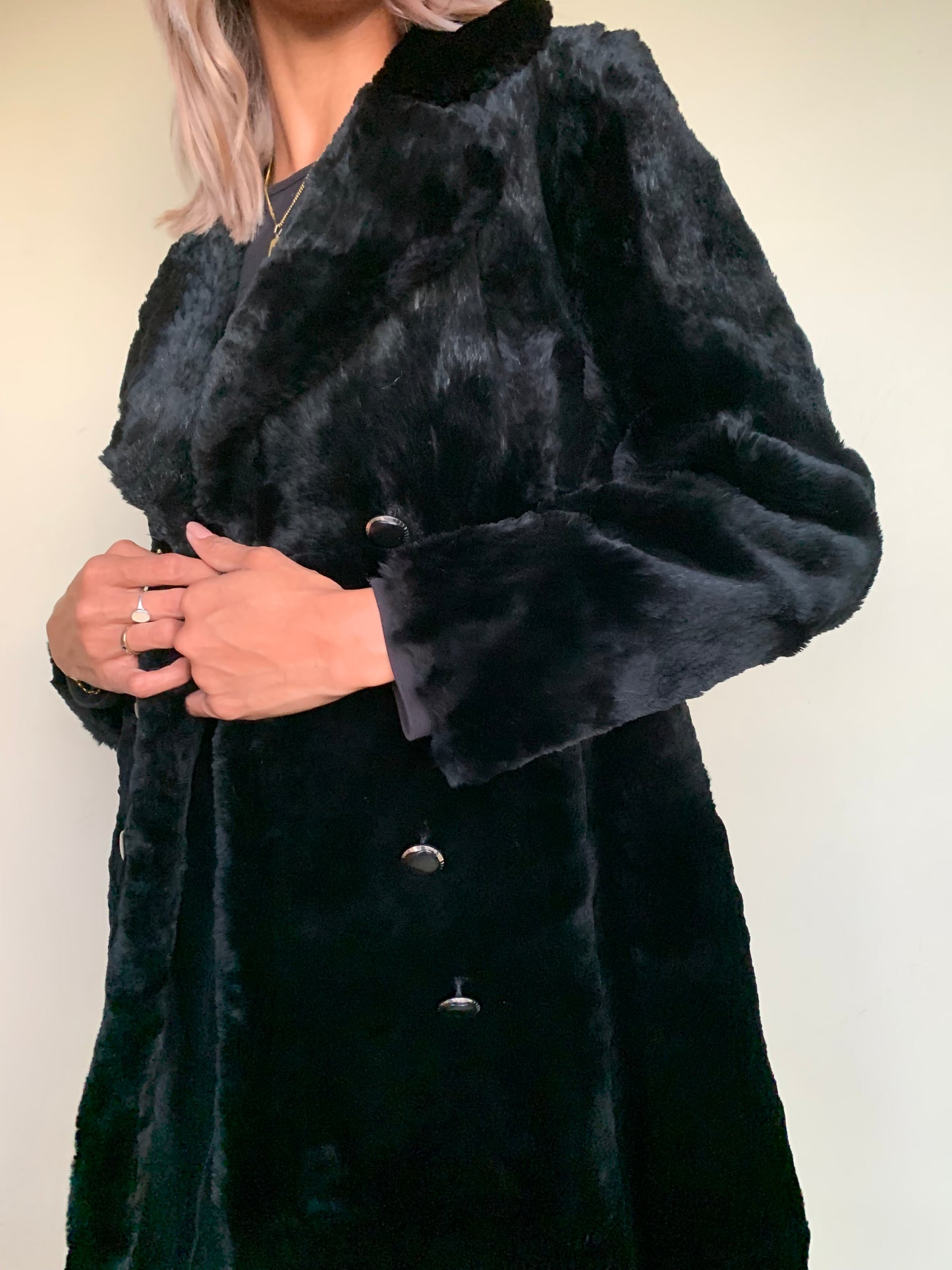 X-long faux fur coat