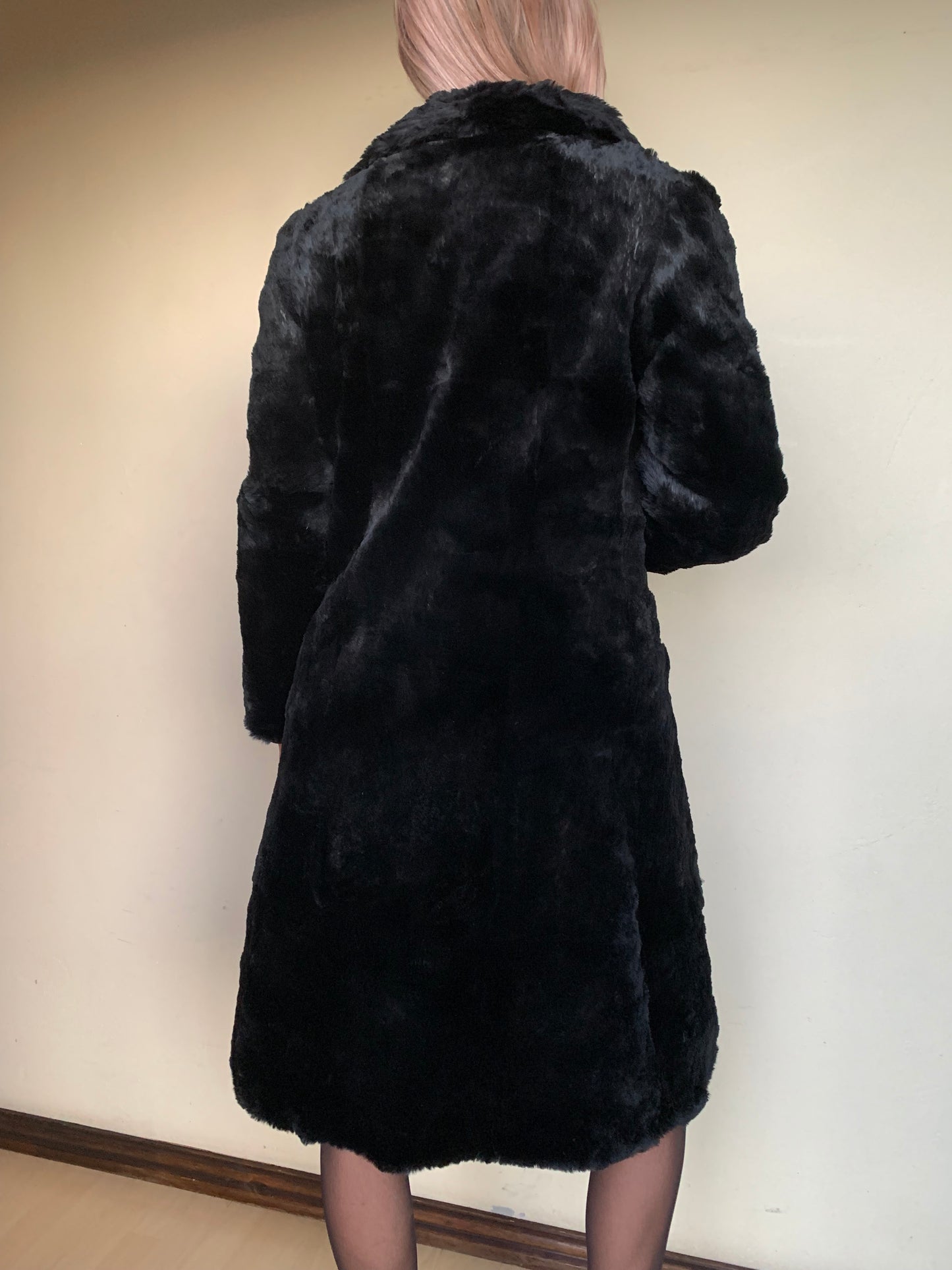 X-long faux fur coat