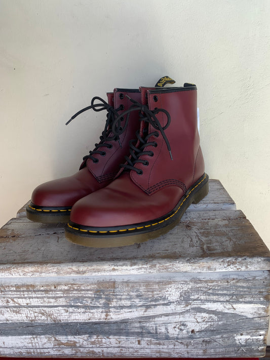 Dr Martens 1460 Cherry red 9s