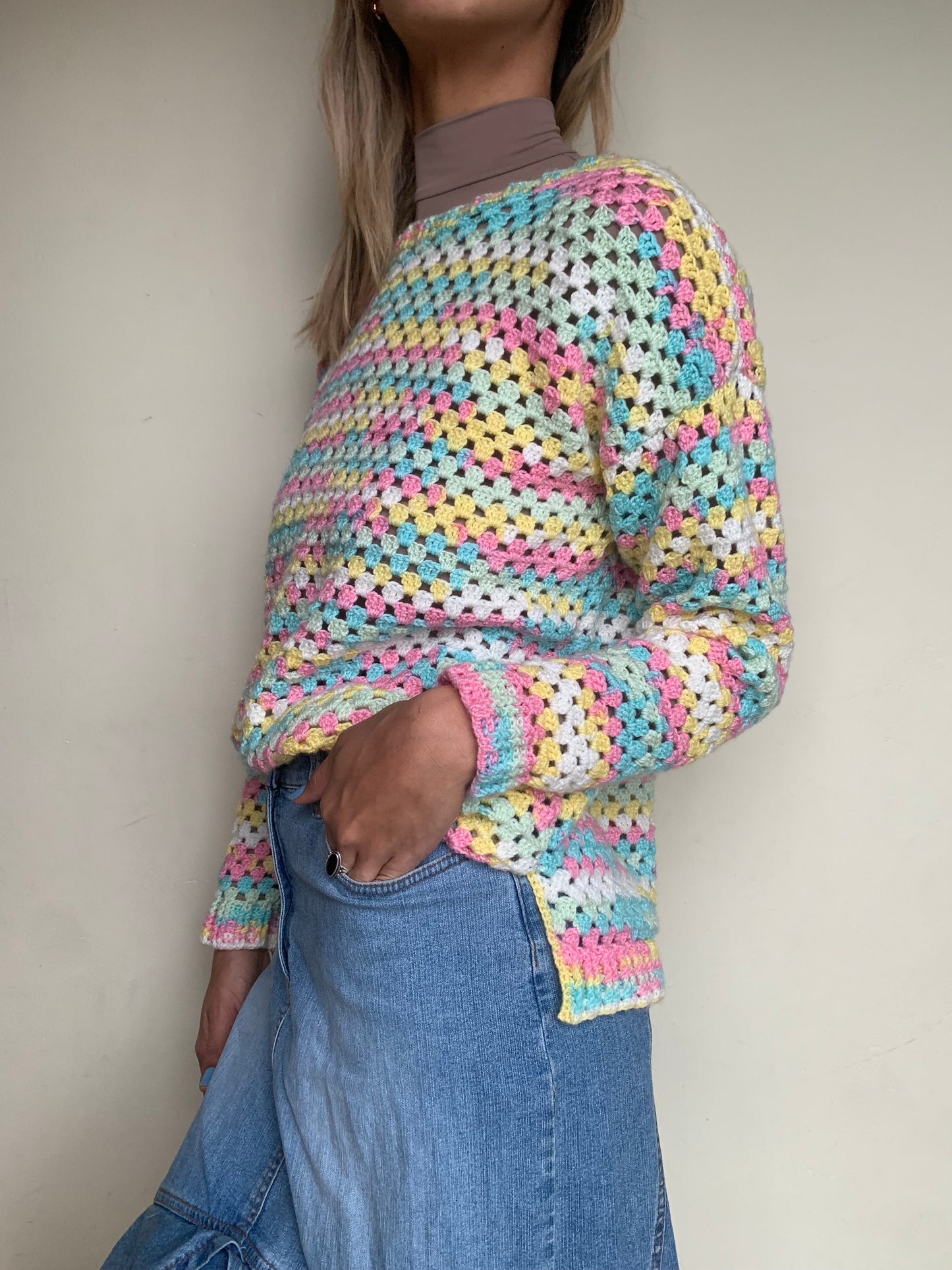 Multicoloured crochet jersey