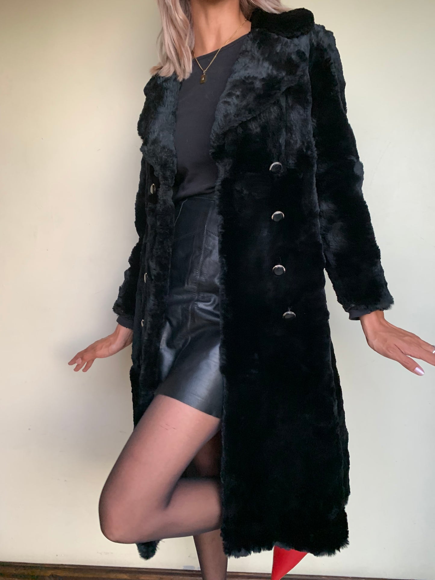 X-long faux fur coat