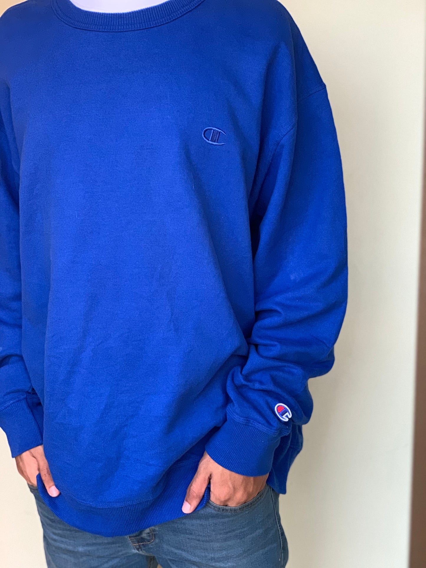 Champion Sweatshirt (cobalt)