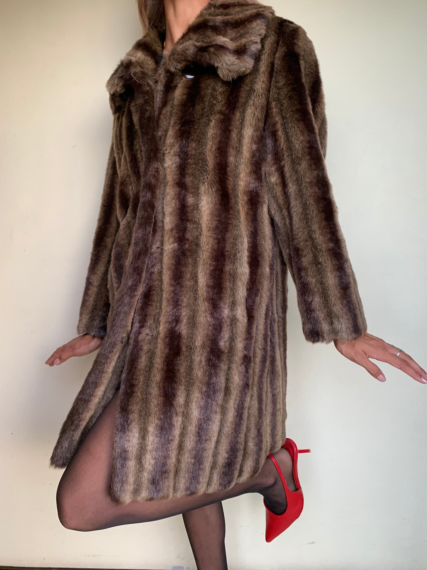 Brown 2-toned faux fur