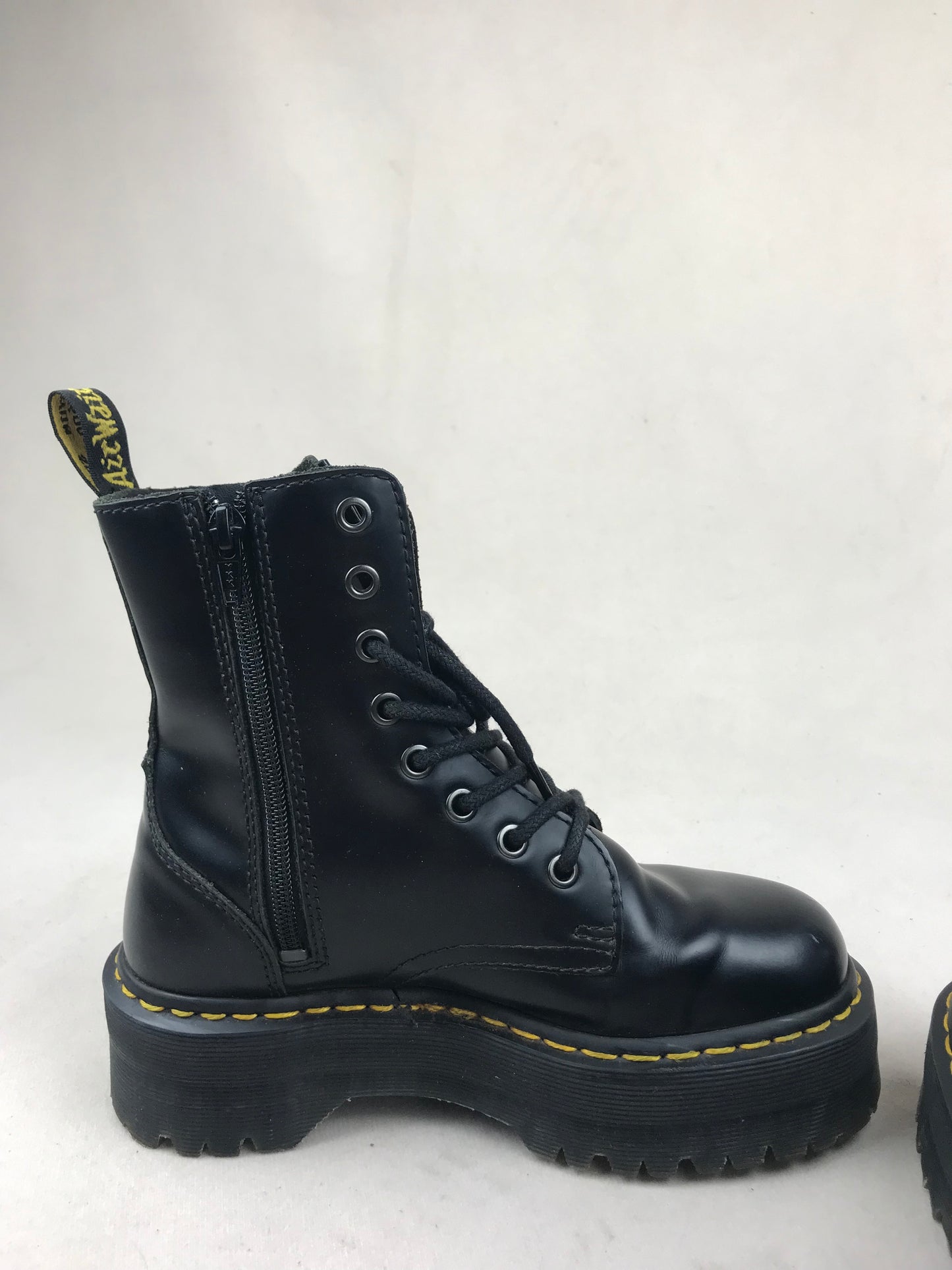 Dr Martens (Jadons)