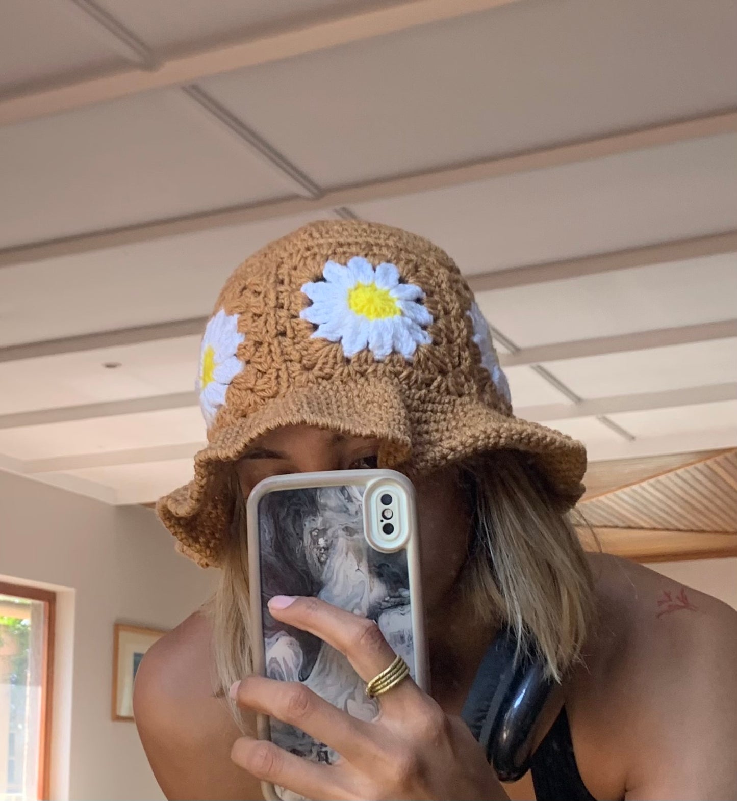 Daisy/Sunflower crochet hats