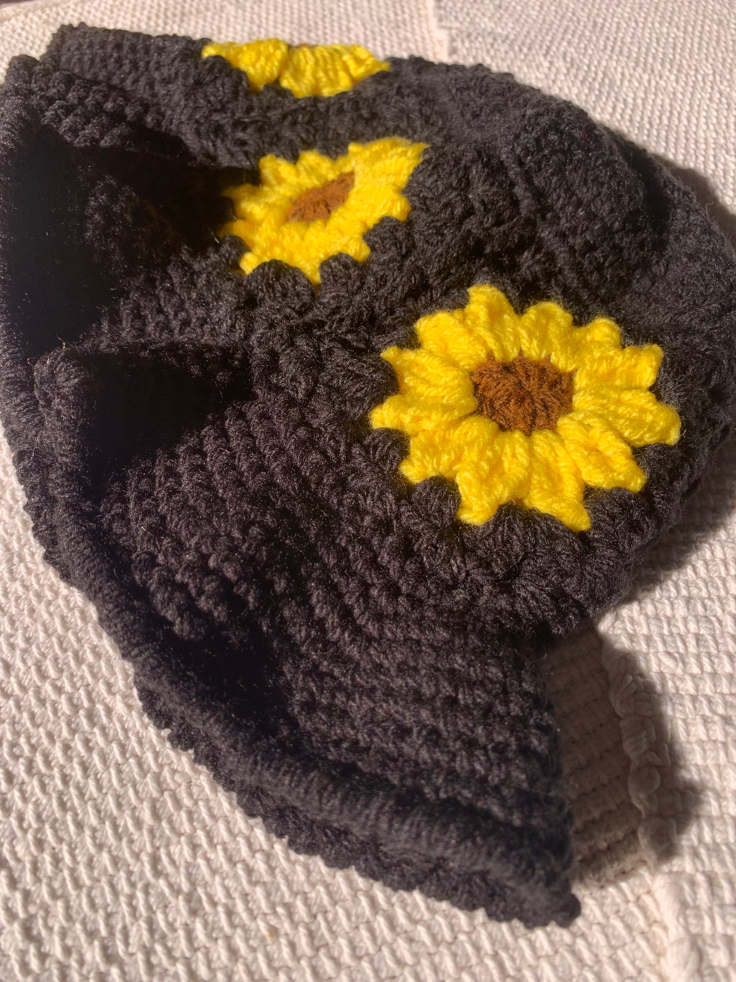 Daisy/Sunflower crochet hats