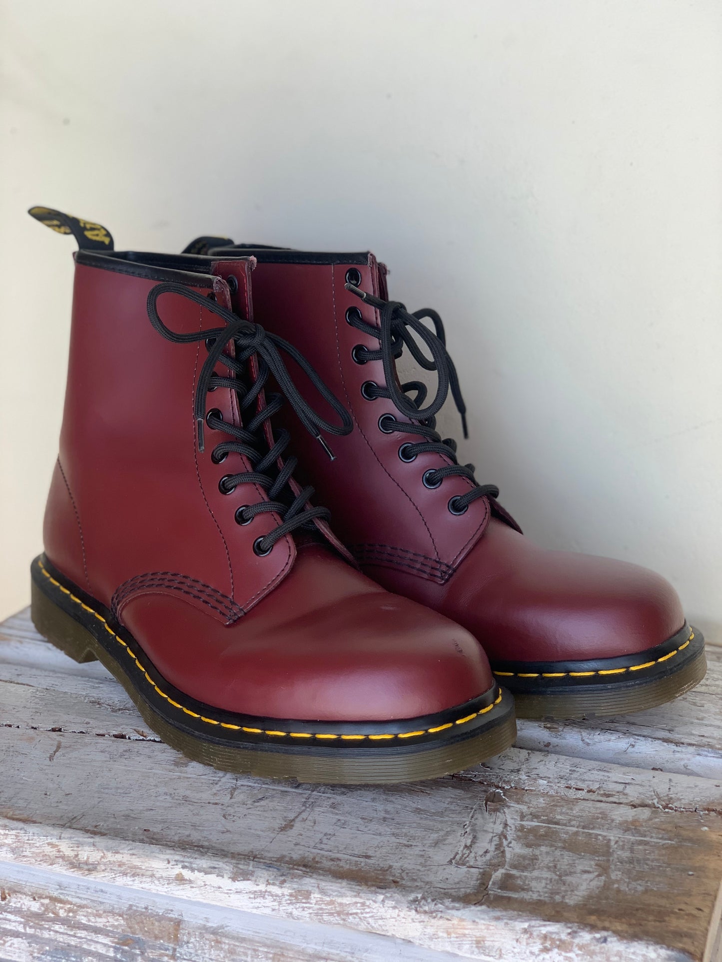 Dr Martens 1460 Cherry red 9s