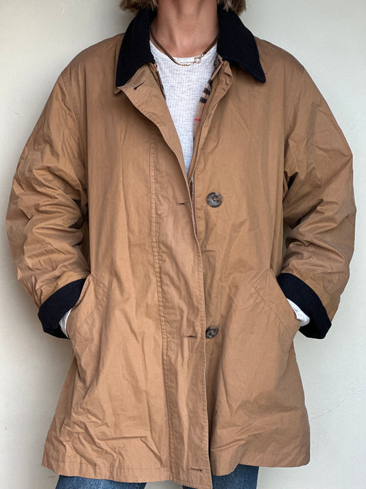 Burberry short coat