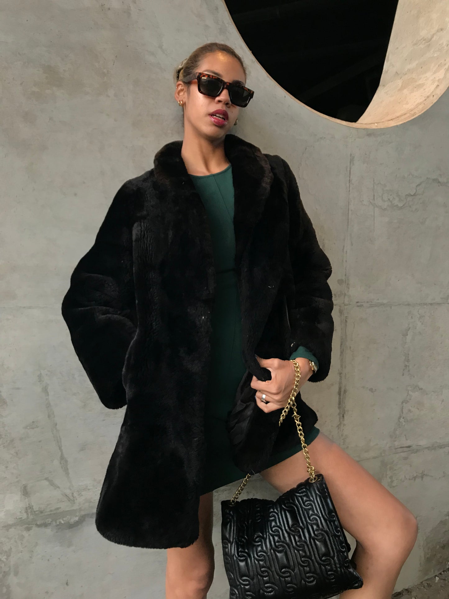 Vintage faux fur coat (black)