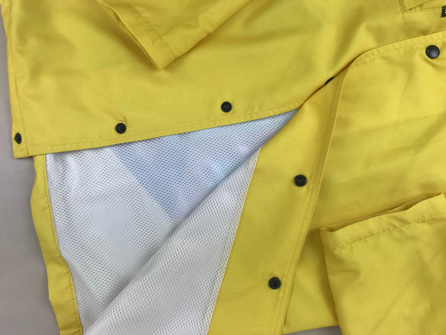 2Bop coach jacket (yellow)