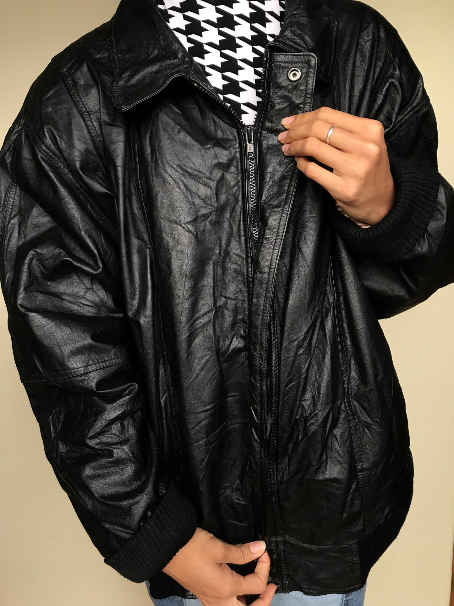 80s leather bomber